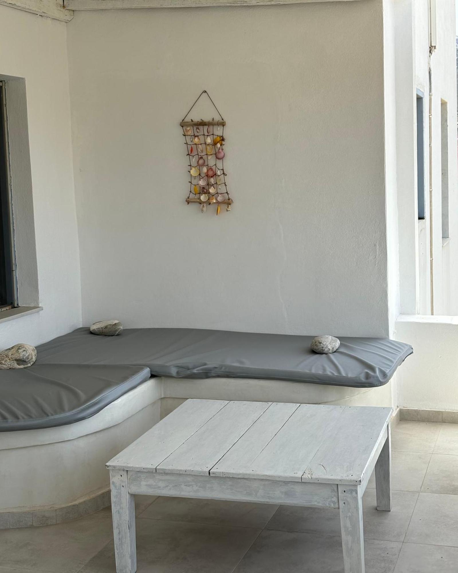 Thomas Apartments Katapola - Chora Exterior foto